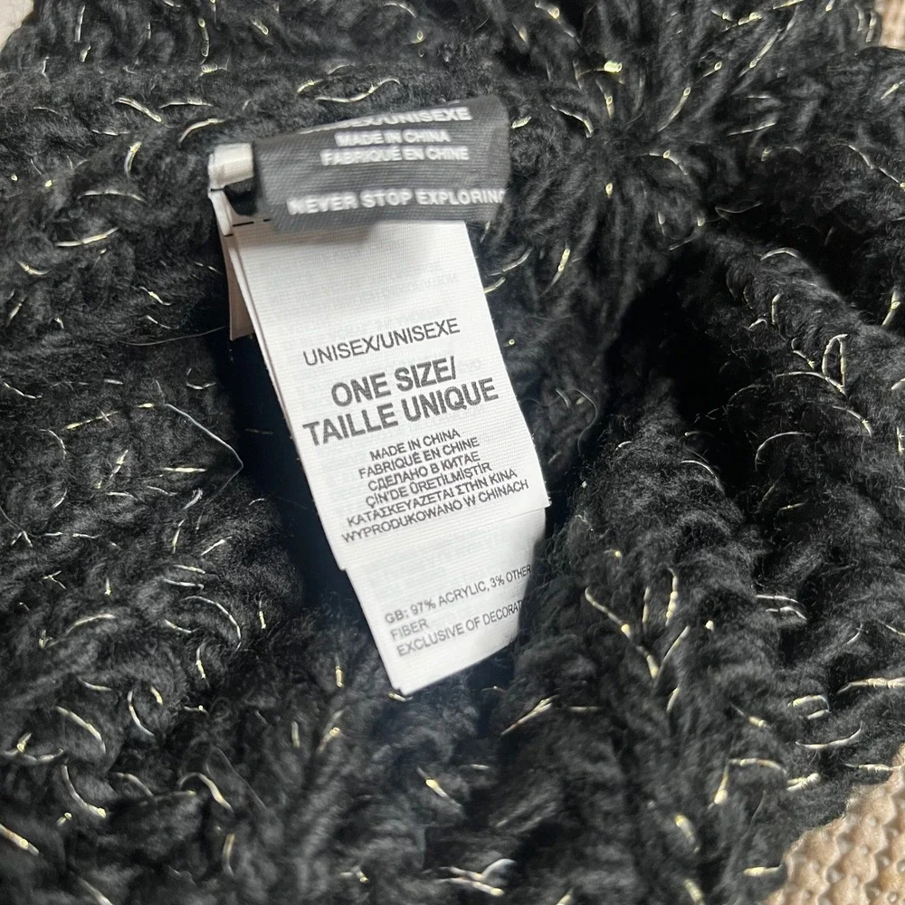 The North Face Black Gold Metallic Chunky Knit Cuffed Beanie Hat Unisex One Size
